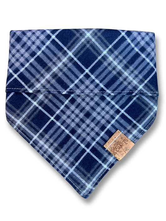 Arctic Cheer Snap-On Plaid Pet Bandana
